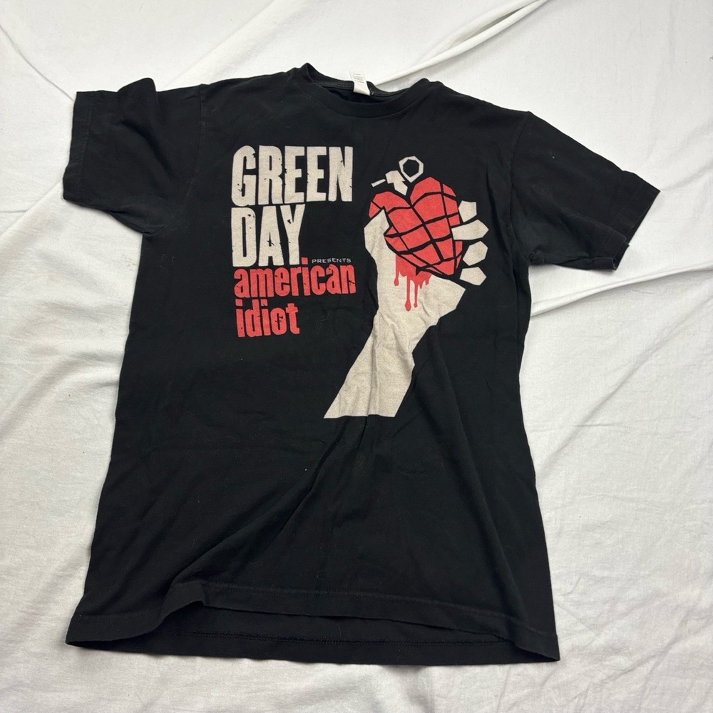 Tultex Unisex Graphic Tee T-shirt Black Green Day American Idiot Medium